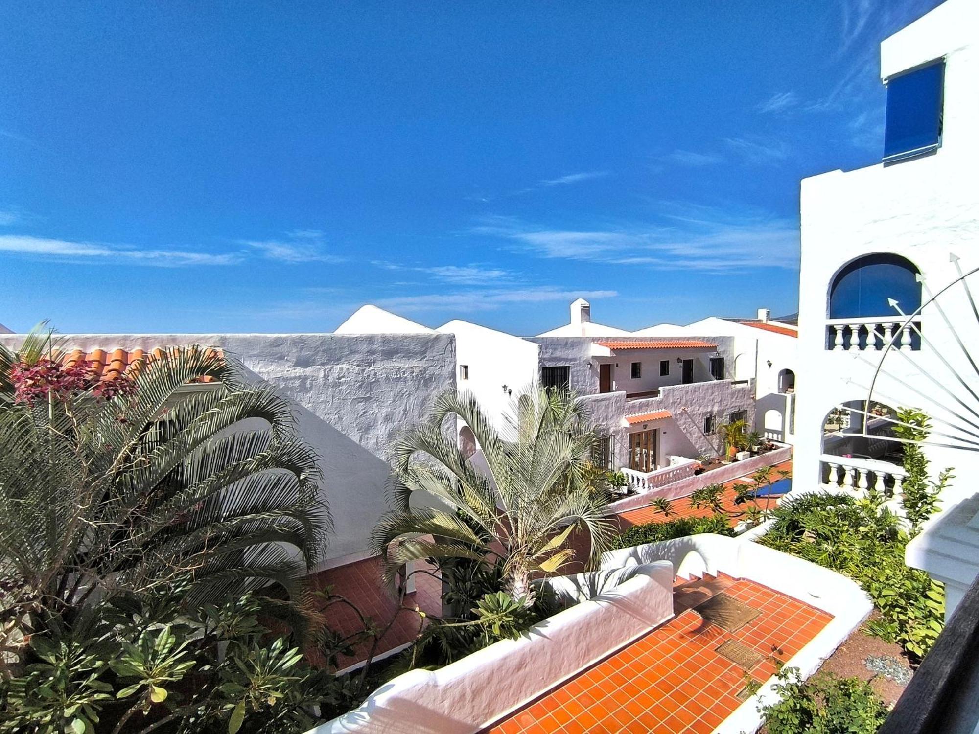 Sunlit Isle - Heated Pool, Fibre Net, Cristianos *