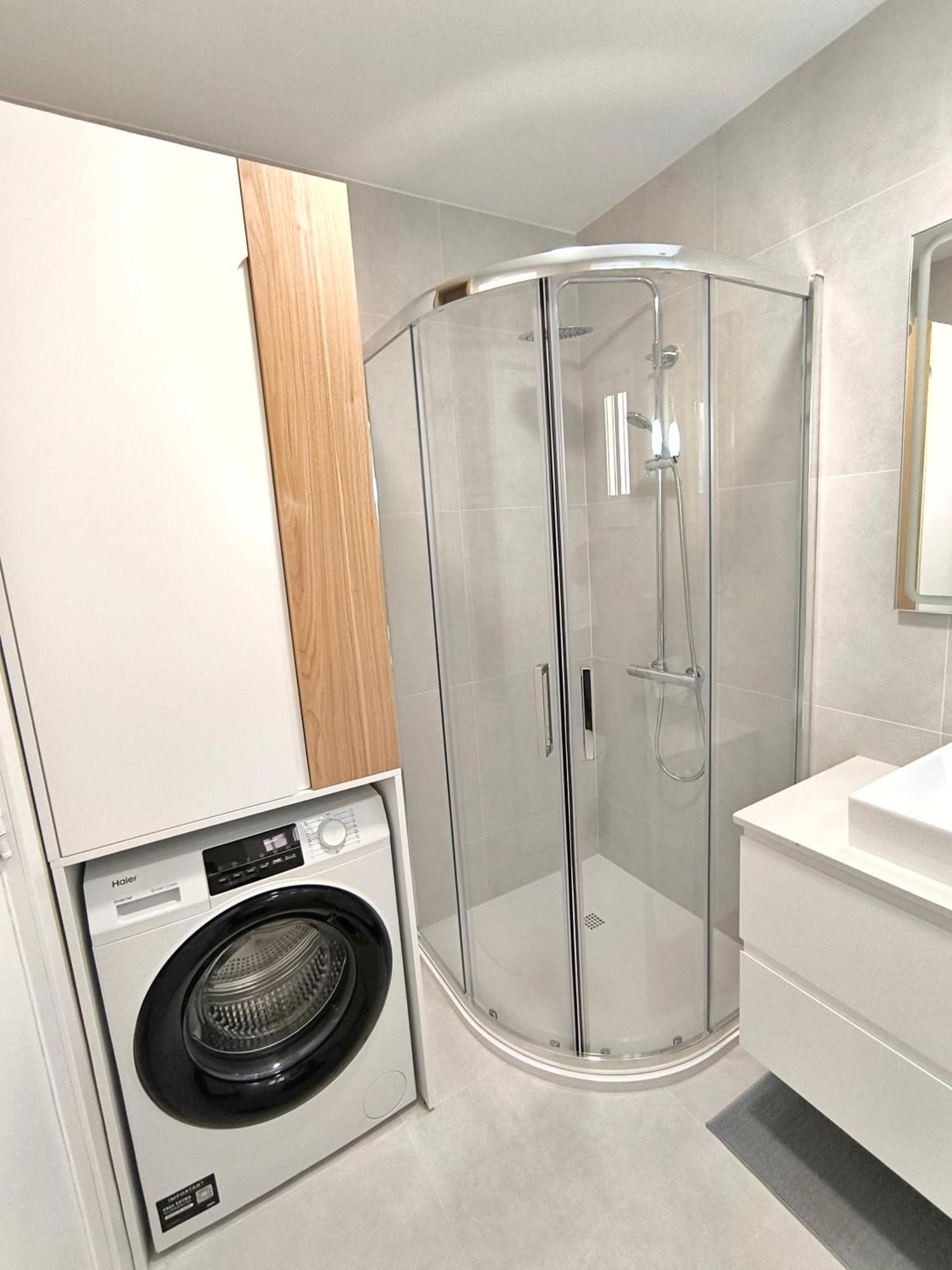 Sunlit Isle - Heated Pool, Fibre Net, Cristianos Apartamento *