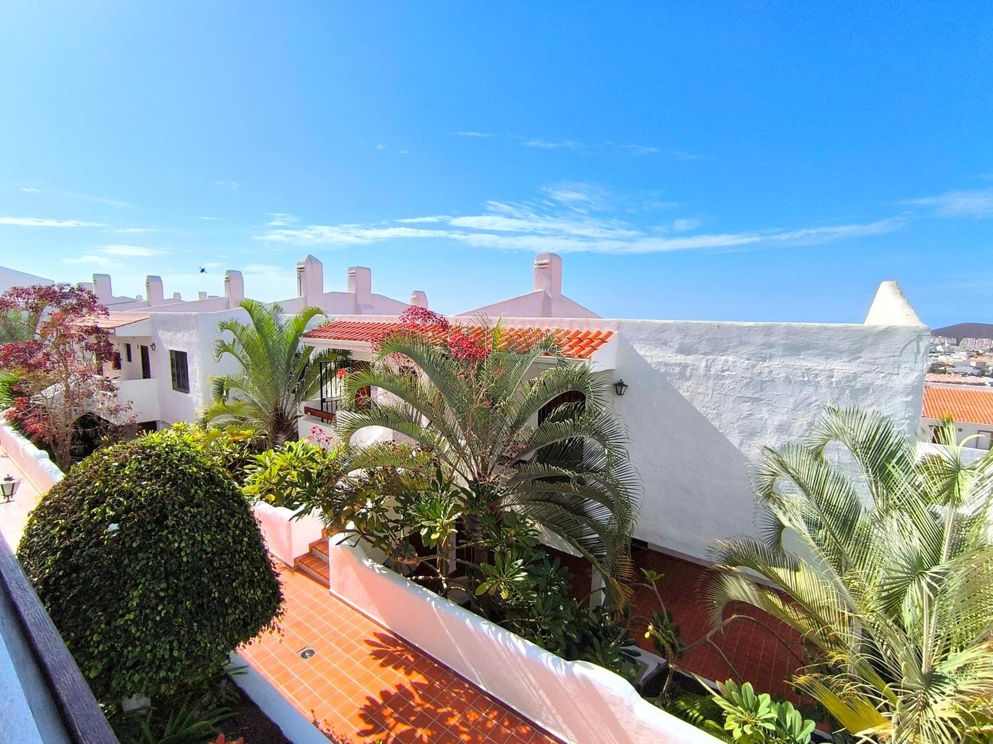Appartement Sunlit Isle - Heated Pool, Fibre Net, Cristianos
