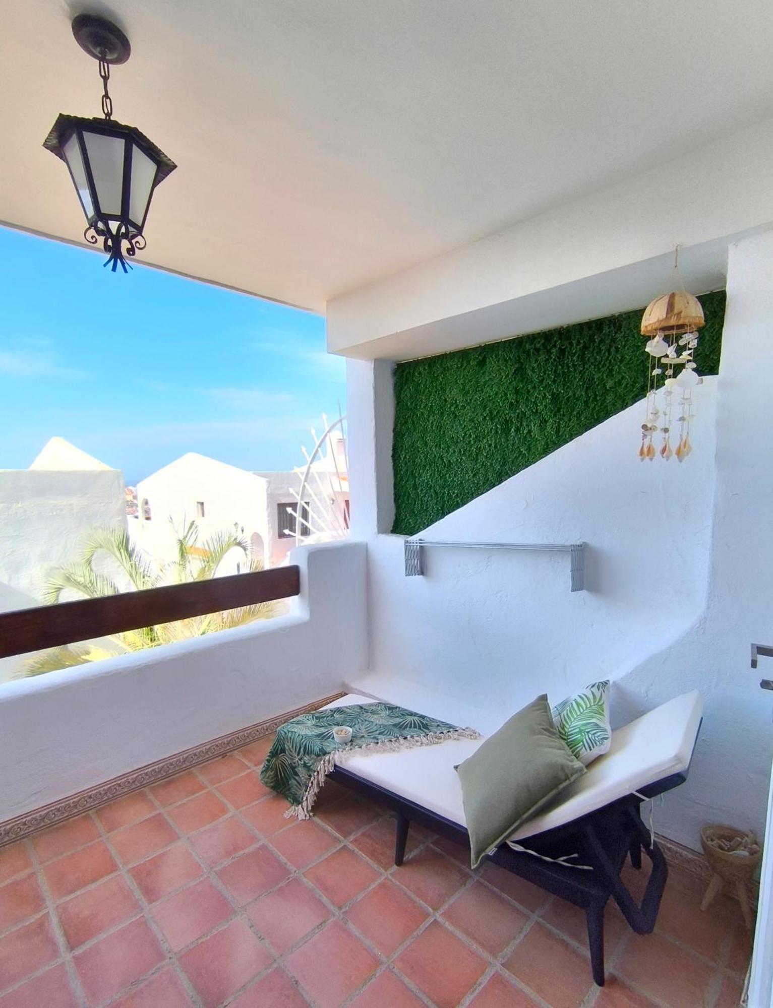 Sunlit Isle - Heated Pool, Fibre Net, Cristianos Los Cristianos (Tenerife)