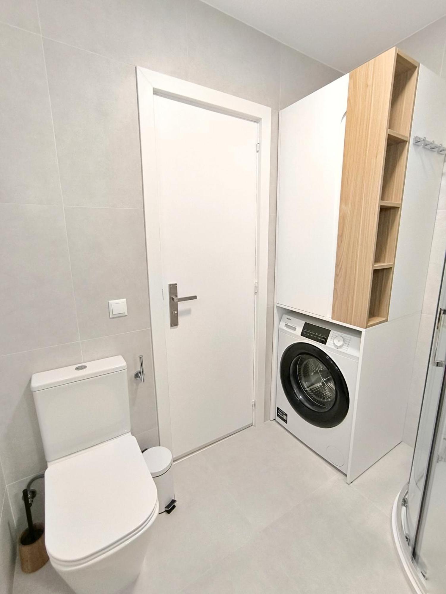 Sunlit Isle - Heated Pool, Fibre Net, Cristianos Apartamento